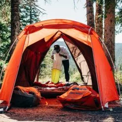 Big Agnes Bunk House 4 Tent -Sleeping Bags Shop opplanet big agnes bunk house 6 tent rooibos shale 6 person tbunk623 av 5 1