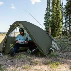 Big Agnes Crag Lake SL2 Tent -Sleeping Bags Shop opplanet big agnes crag lake sl2 tent dark olive 3 person tclsl323 av 4